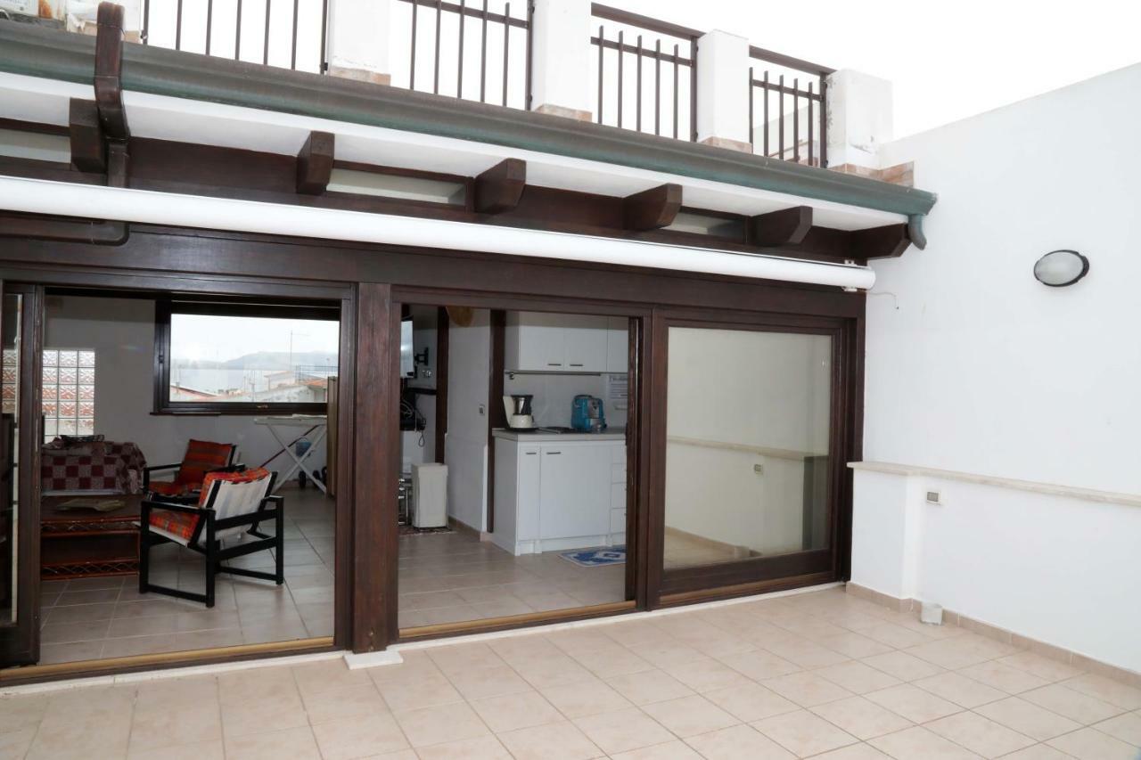 Luxury Apt Apartment Calasetta Exterior photo