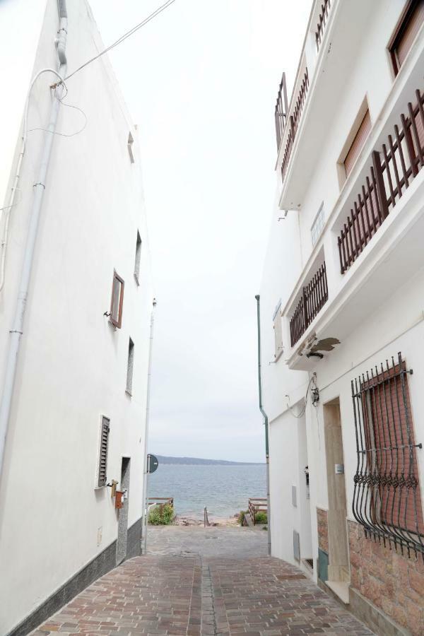 Luxury Apt Apartment Calasetta Exterior photo
